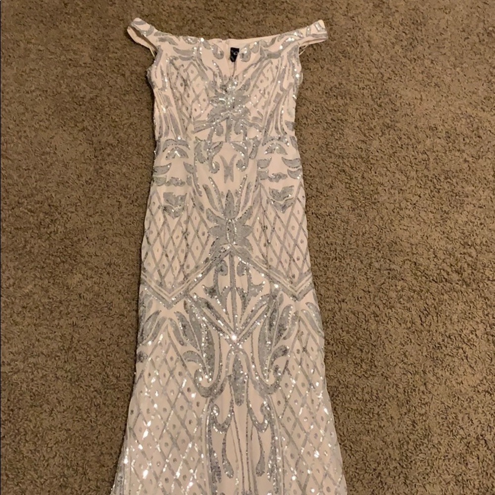 Prom dress - Picture 4 of 6